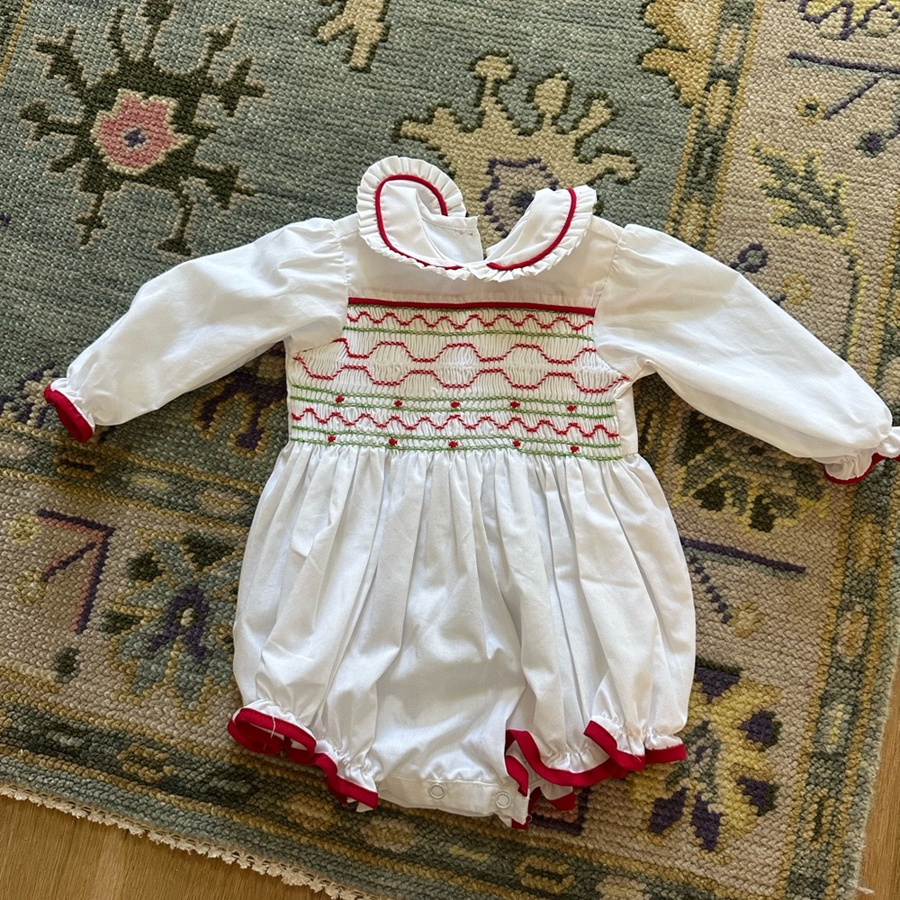 6m Baby Girl Smocked Christmas bubble